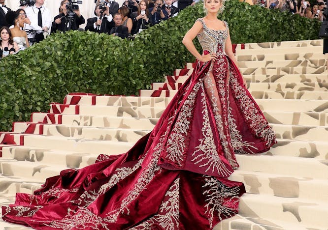 Blake Lively wears stunning red and silver jewled dress to 2015 Met Gala
