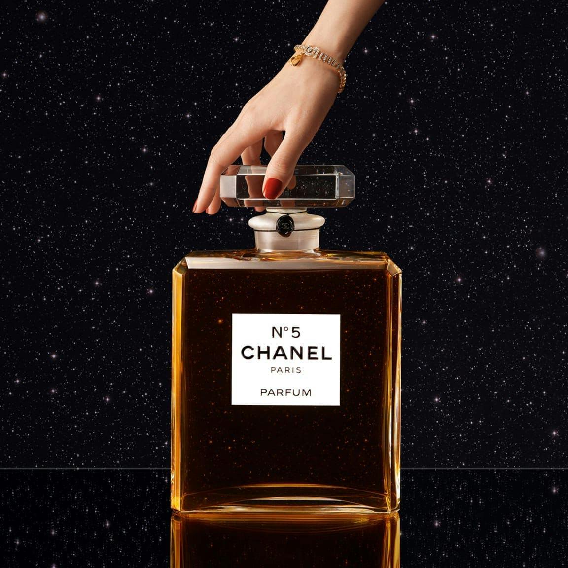This is the Largest Chanel Perfume N°5 Bottle Ever Produced — Coco ...