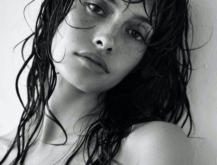 Model with wet hair