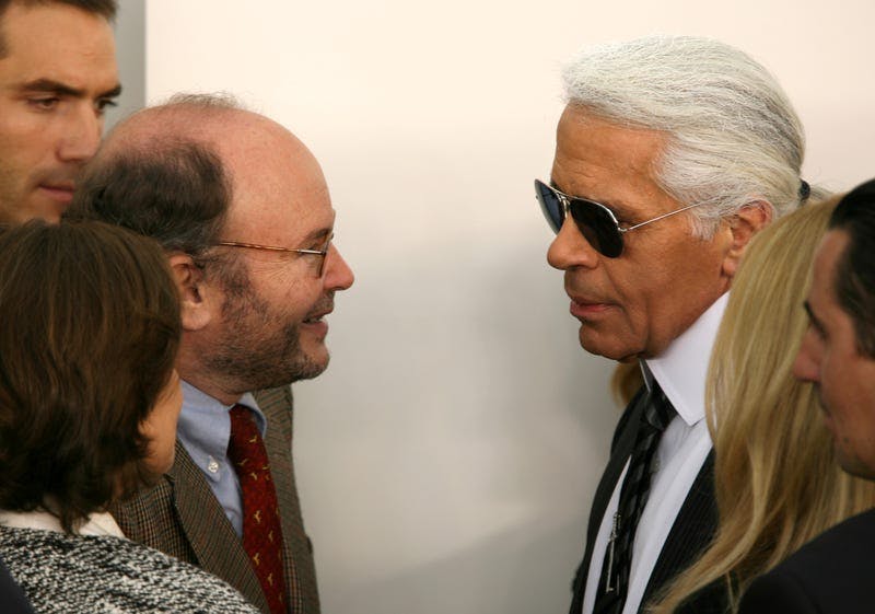 Alain Wertheimer là người đã thuyết phục Karl Lagerfeld về làm Giám đốc Sáng tạo cho Chanel, đưa thương hiệu trở lại hào quang rực rỡ. Ảnh: Charles Platiau for REUTERS