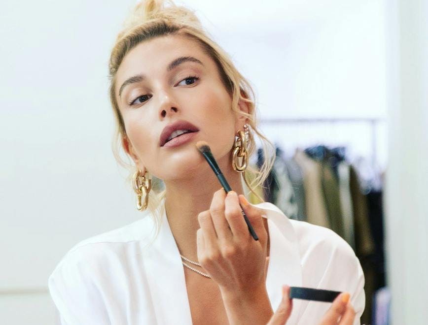 Photo of Hailey Bieber with Bare Minerals Makeup