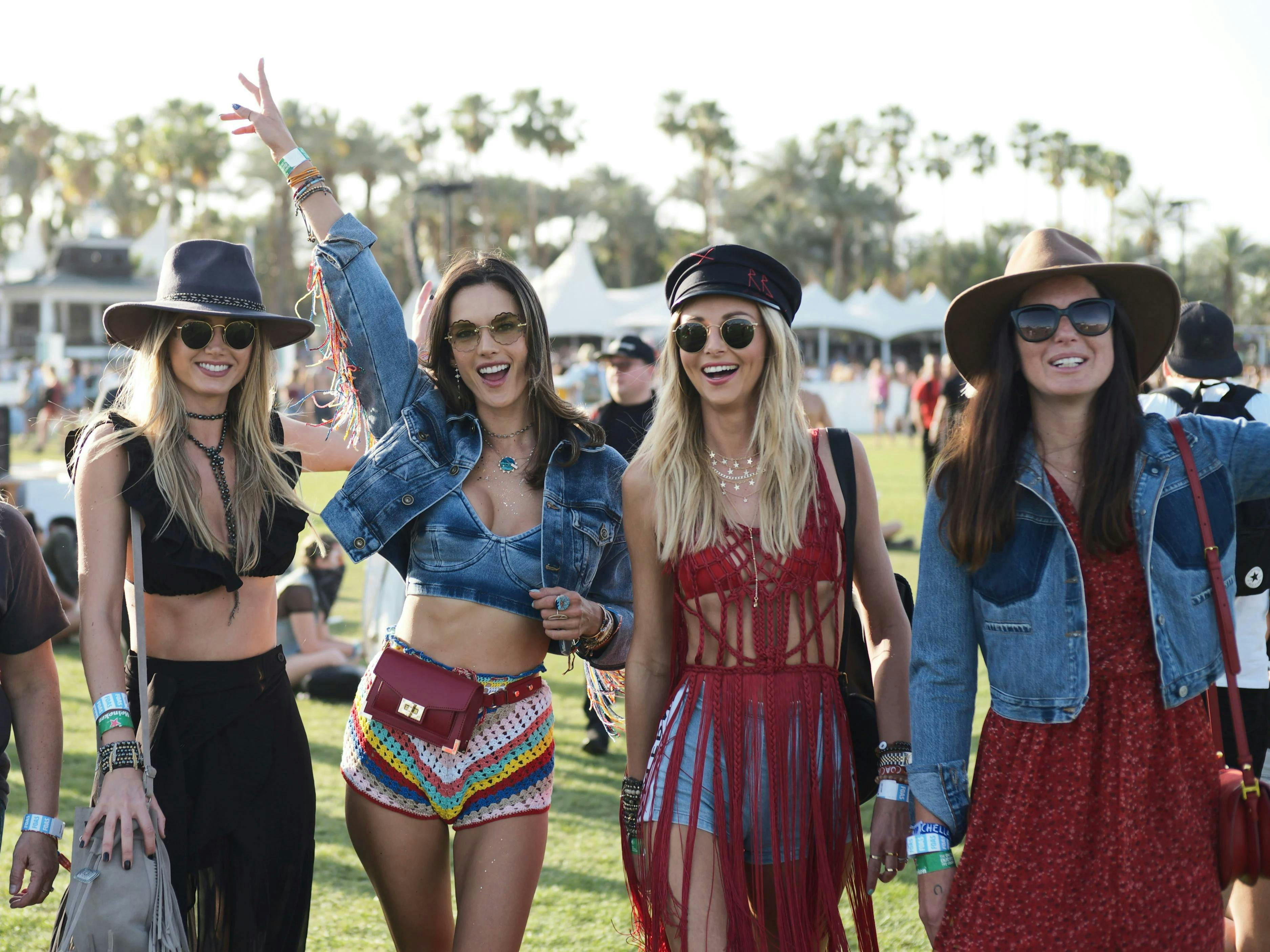 Four girls wear hippie inspired outfits to Coachella